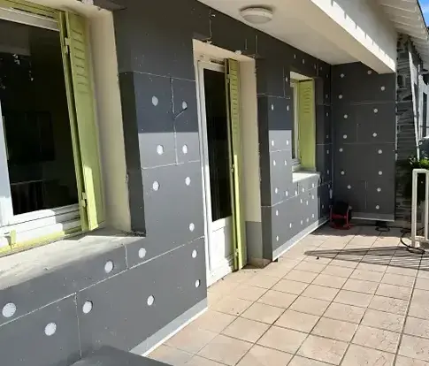 pose d'isolation extérieure à La Chapelle-sur-Erdre - image 2